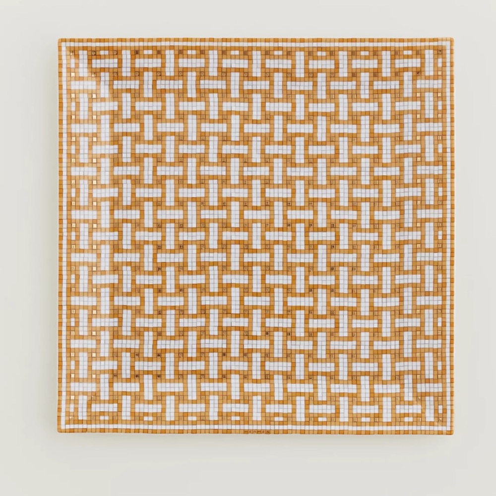 *NWT* HERMES Mosaique au 24 Gold Square Plate